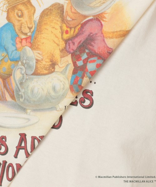 JOURNAL STANDARD relume(ジャーナルスタンダード レリューム)の「【THE MACMILLAN ALICE / マクミラン・アリス】別注プリントTシャツ(Tシャツ/カットソー・メンズ・ブラック/アイボリー/ホワイト・MEDIUM/LARGE)」の9枚目の写真