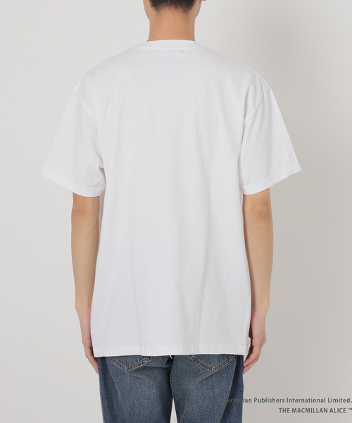 JOURNAL STANDARD relume(ジャーナルスタンダード レリューム)の「【THE MACMILLAN ALICE / マクミラン・アリス】別注プリントTシャツ(Tシャツ/カットソー・メンズ・ブラック/アイボリー/ホワイト・MEDIUM/LARGE)」の11枚目の写真
