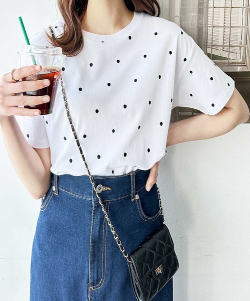 GeeRA(ジーラ)の「綿100%ドット刺繍シルケットTシャツ(Tシャツ/カットソー・レディース・オフホワイト/ブラック・MEDIUM/LARGE)」の21枚目の写真