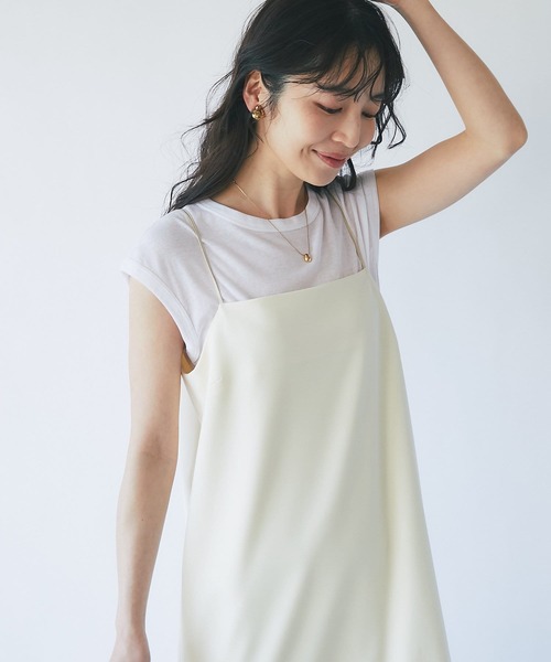 La boutique BonBon(ラブティックボンボン)の「異素材ティアードキャミワンピース(ワンピース・レディース・ブラック/オフホワイト・38/36)」の4枚目の写真