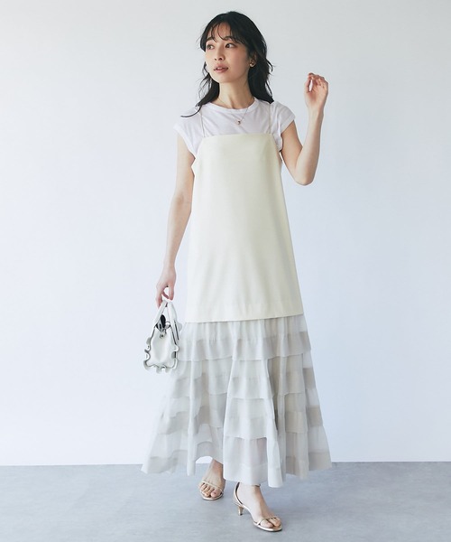 La boutique BonBon(ラブティックボンボン)の「異素材ティアードキャミワンピース(ワンピース・レディース・ブラック/オフホワイト・38/36)」の6枚目の写真