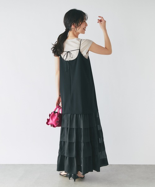 La boutique BonBon(ラブティックボンボン)の「異素材ティアードキャミワンピース(ワンピース・レディース・ブラック/オフホワイト・38/36)」の16枚目の写真