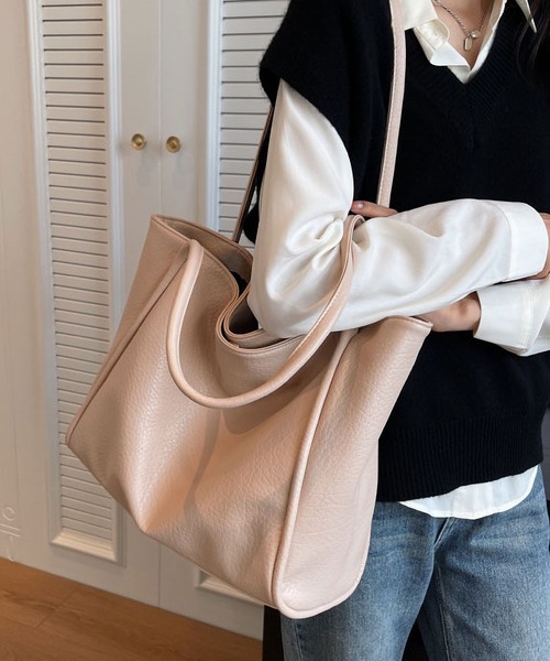 LA VORAGINE（ラ ヴォラジネ）の「A４大容量脇トートバッグ（トートバッグ・レディース・ベージュ/ブラック/アイボリー/ライトピンク・FREE）」の15枚目の写真