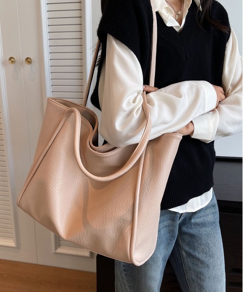 LA VORAGINE（ラ ヴォラジネ）の「A４大容量脇トートバッグ（トートバッグ・レディース・ベージュ/ブラック/アイボリー/ライトピンク・FREE）」の16枚目の写真