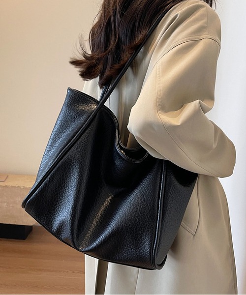 LA VORAGINE（ラ ヴォラジネ）の「A４大容量脇トートバッグ（トートバッグ・レディース・ベージュ/ブラック/アイボリー/ライトピンク・FREE）」の8枚目の写真