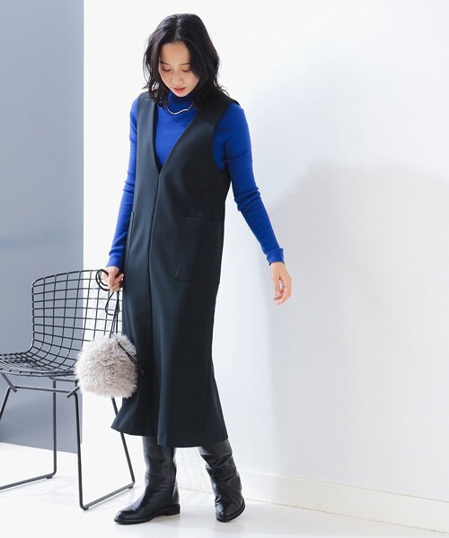 B:MING by BEAMS（ビーミングバイビームス）の「深Vネック ジャンパースカート（S～M)（ジャンパースカート・レディース・ブラック/ブラウン系その他3・SMALL/MEDIUM）」の4枚目の写真