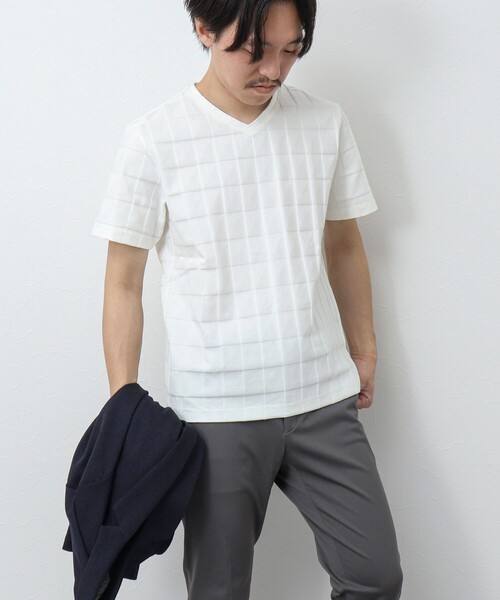 NOLLEY’S（ノーリーズ）の「幾何学リンクスVネックTシャツ（Tシャツ/カットソー・メンズ・ホワイト/グレイッシュブルー/チャコールグレー・S/L/XL/M）」の5枚目の写真