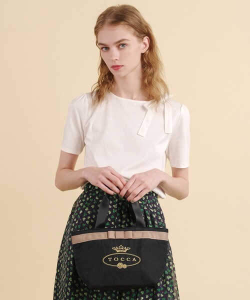 TOCCA（トッカ）の「POINT OF RIBBON COOLERBAG クーラーバッグ（トートバッグ・レディース・ベージュ系/ブラック系/ネイビー系・F）」の19枚目の写真