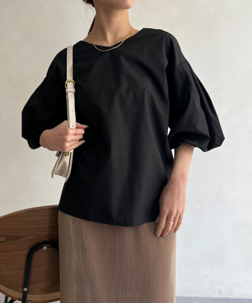 Chez toi(シェトワ)の「袖バルーンブラウス(シャツ/ブラウス・レディース・ライム/ブラック/ブルー/ブラック系その他・FREE)」の5枚目の写真