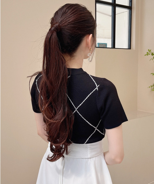 MIIA（ミーア）の「ダイヤ柄リボンニット（ニット/セーター・レディース・ブラック/オフホワイト・FREE）」の8枚目の写真