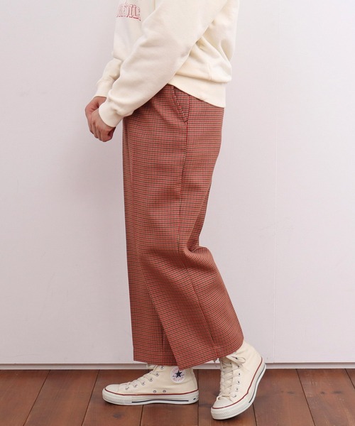 CHILD WOMAN(チャイルドウーマン)の「2/30グミ加工 レトロ千鳥柄 パンツ(その他パンツ・レディース・レッド・38/36)」の9枚目の写真