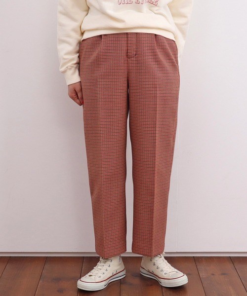 CHILD WOMAN(チャイルドウーマン)の「2/30グミ加工 レトロ千鳥柄 パンツ(その他パンツ・レディース・レッド・38/36)」の8枚目の写真