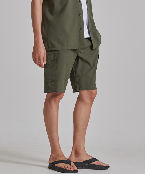 Eddie Bauer(エディーバウアー)の「ガイド カーゴ ショーツ(カーゴパンツ・メンズ・ブラック/ベージュ/サファリグリーン・S/L/M/XXL/XL)」の17枚目の写真