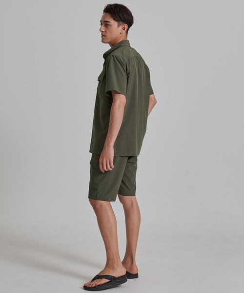 Eddie Bauer(エディーバウアー)の「ガイド カーゴ ショーツ(カーゴパンツ・メンズ・ブラック/ベージュ/サファリグリーン・S/L/M/XXL/XL)」の19枚目の写真