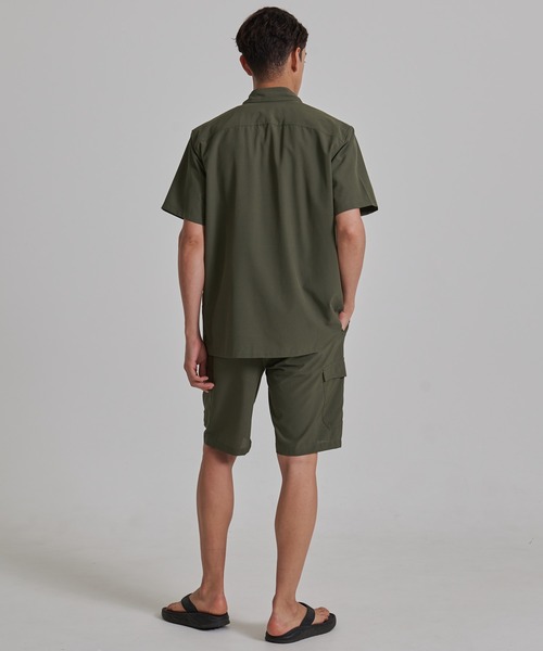 Eddie Bauer(エディーバウアー)の「ガイド カーゴ ショーツ(カーゴパンツ・メンズ・ブラック/ベージュ/サファリグリーン・S/L/M/XXL/XL)」の20枚目の写真