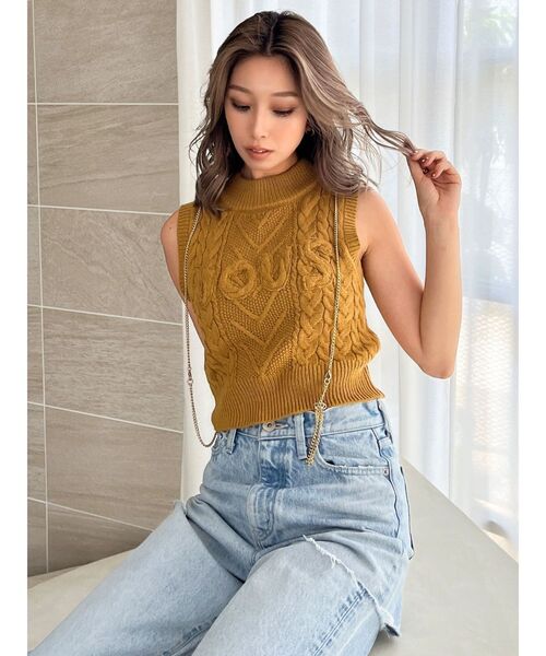 GYDA(ジェイダ)の「NOUSノースリケーブルニットトップス(ニット/セーター・レディース・ブラック/オフホワイト/マスタード・FREE)」の3枚目の写真