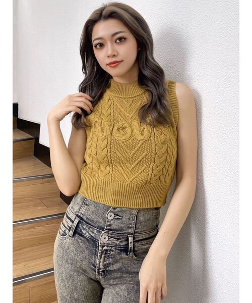 GYDA(ジェイダ)の「NOUSノースリケーブルニットトップス(ニット/セーター・レディース・ブラック/オフホワイト/マスタード・FREE)」の22枚目の写真