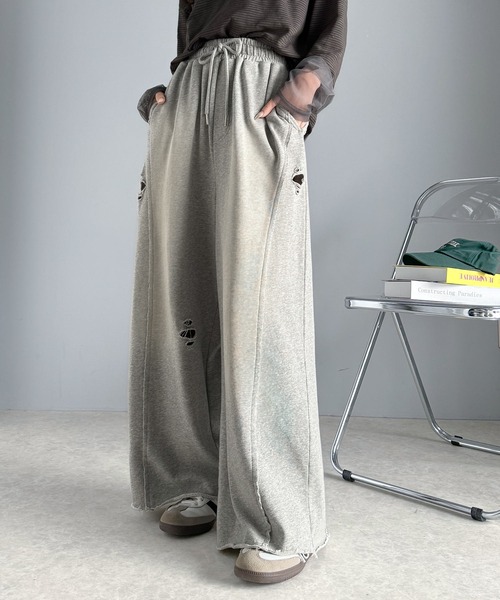 セール】個性派の1本。ヴィンテージ＆ダメージ加工ワイドシルエット裏