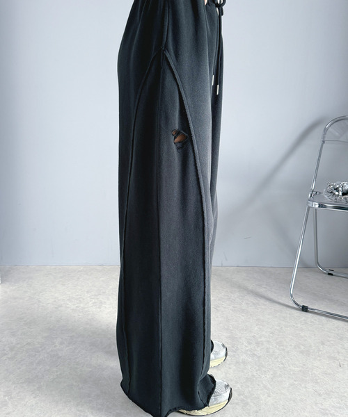 セール】個性派の1本。ヴィンテージ＆ダメージ加工ワイドシルエット裏