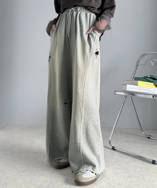 セール】個性派の1本。ヴィンテージ＆ダメージ加工ワイドシルエット裏