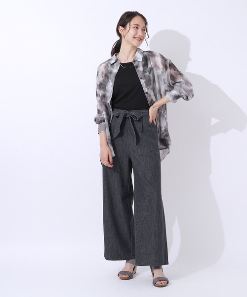 Cutie Blonde（キューティーブロンド）の「◆【洗える/セットアップ可】やわらかデニム タックワイドパンツ（デニムパンツ・レディース・ブラック/ブルー系その他・04/03/02）」の5枚目の写真