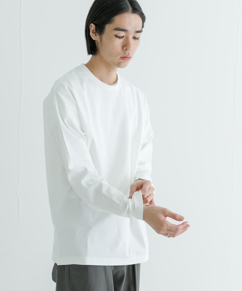URBAN RESEARCH(アーバンリサーチ)の「コットンナイロンスムージーロングスリーブ(Tシャツ/カットソー・メンズ・ホワイト/グリーン/ブラック/チャコールグレー・SMALL/MEDIUM/LARGE)」の2枚目の写真