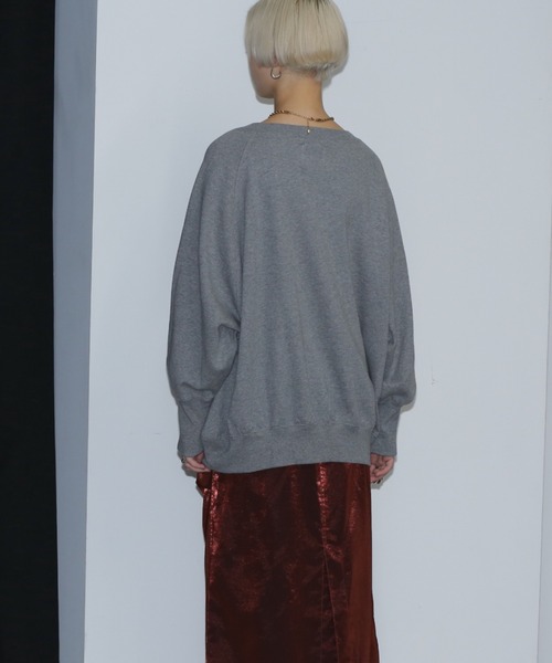 GENE HEAVENS（ジーンヘブンズ）の「(GENE HEAVENS)フラワーエンブロイダリー ラグランスリーブ スウェット（スウェット・レディース・グレー/ホワイト系その他・FREE）」の7枚目の写真