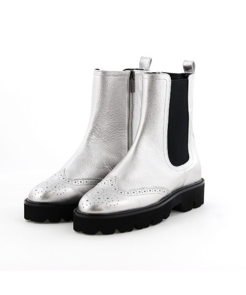 HIMIKO（ヒミコ）の「【Made in Japan】【撥水】メダリオンサイドゴアトラックソールブーツ/641408（ブーツ・レディース・グレー/ブラック/シルバー・24.5cm/23.5cm/24.0cm/23.0cm/22.5cm/25.5cm/25.0cm/22.0cm/21.5cm/26.0cm/26.5cm）」の13枚目の写真