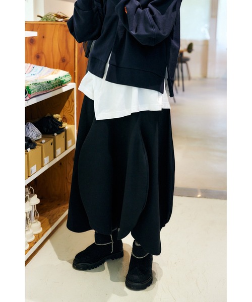 nagonstans（ナゴンスタンス）の「ダンボール Roundedスカート