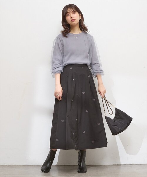 natural couture(ナチュラルクチュール)の「リボン刺繍タックフレアスカート(スカート・レディース・ブラック/アイボリー/グリーン・FREE)」の13枚目の写真