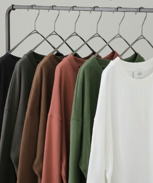 HUG.U（ハグユー）の「桃生地。オーバーロンT（Tシャツ/カットソー・レディース・ダークグレー/ホワイト/モスグリーン/コーラルピンク/チョコ/ブラック・FREE）」の20枚目の写真