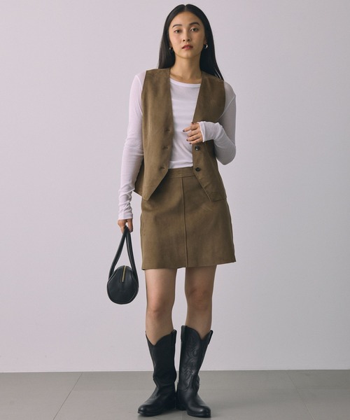 BABYLONE（バビロン）の「スウェードショートベスト（ベスト・レディース・ベージュ・フリー）」の10枚目の写真