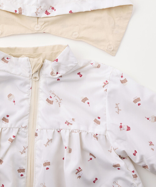 SLAP SLIP（スラップスリップ）の「無地ケーキ総柄リボン刺しゅうフリル付きリバーシブルジャケット(80~130cm)（ブルゾン・キッズ・ベージュ/ピンク・110cm/90cm/130cm/120cm/100cm/80ｃｍ）」の17枚目の写真