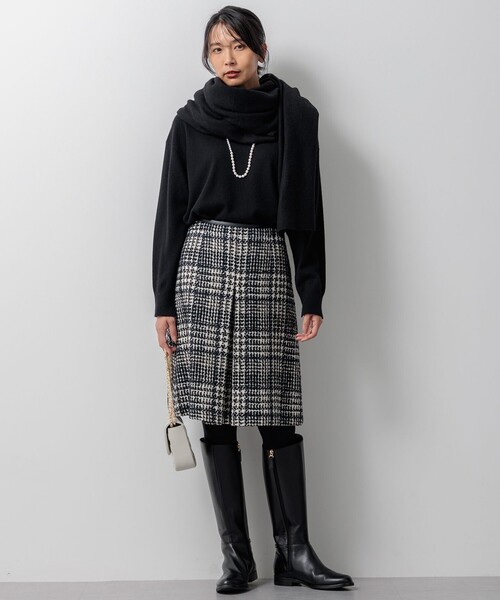 23区(ニジュウサンク)の「【Oggi2月号掲載/洗える】ピュアカシミヤ クルーネック ニット(ニット/セーター・レディース・こしょう色系/グレー系/ベージュ系1/ターコイズブルー系/ブラック系/ベージュ系/オレンジ系/グレー系1・32)」の16枚目の写真