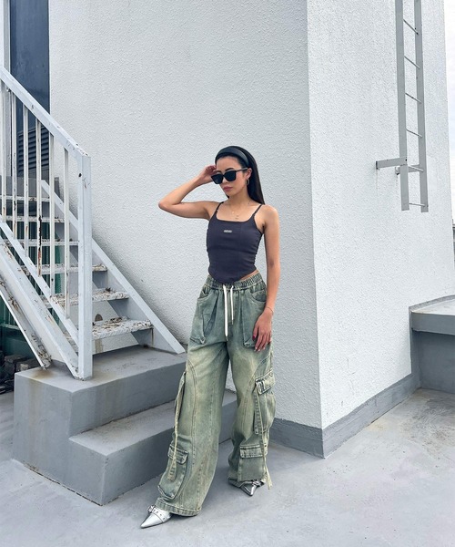 DEFLEXTION(ディフレクション)の「【DEFLEXTION / ディフレクション】Wash denim baggy cargo pants / ウォッシュデニム バギーカーゴパンツ(デニムパンツ・レディース・ブルー系1/ブルー系2・MEDIUM/SMALL)」の7枚目の写真