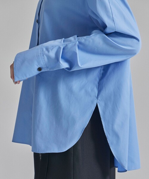 UNITED TOKYO(ユナイテッドトウキョウ)の「タックスリーブハイネックシャツ|ウォッシャブル(シャツ/ブラウス・レディース・ブラウン/ダークインディゴブルー・FREE)」の19枚目の写真