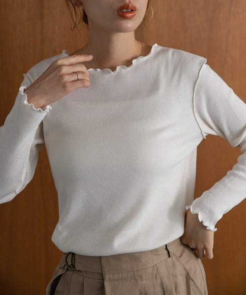 URBAN RESEARCH Sonny Label（アーバンリサーチサニーレーベル）の「『UR TECH』蓄熱クルーネックプルオーバー（Tシャツ/カットソー・レディース・チャコールグレー/ブラウン/オフホワイト・FREE）」の5枚目の写真