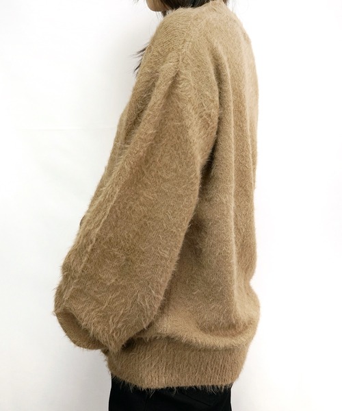 Mela(メラ)の「Vneck SHAGGY CARDIGAN(カーディガン/ボレロ・レディース・ホワイト/ライトグレー/ブラック/グレー/ベージュ・FREE)」の15枚目の写真