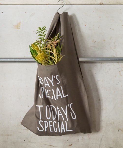 TODAY'S SPECIAL(トゥデイズスペシャル)の「【数量限定】【TODAY'S SPECIAL】ウォームコットンマルシェバッグ M/361328(エコバッグ/サブバッグ・レディース・ダークカーキ・MEDIUM)」の7枚目の写真