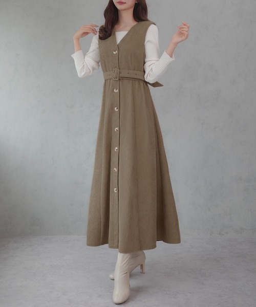 JUNOAH（ジュノア）の「ベルト付き裏起毛リブジャンパースカート（ジャンパースカート・レディース・チャコール/グレイッシュベージュ/ブラック・LARGE/MEDIUM/X-LARGE）」の16枚目の写真