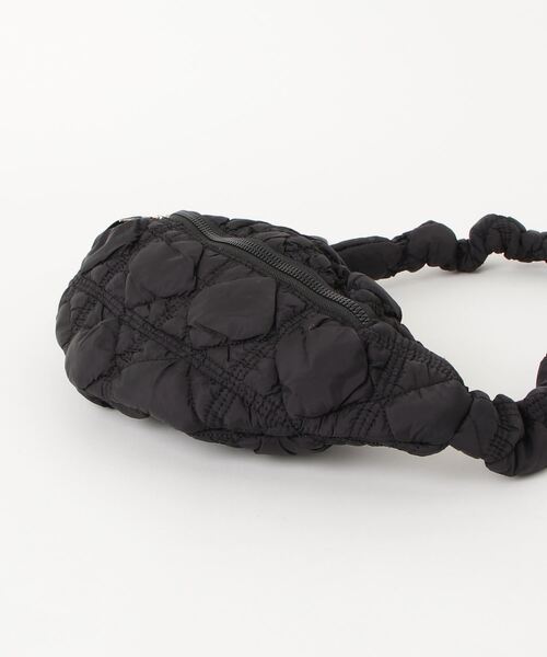 RUBY AND YOU（ルビーアンドユー）の「［select］キルティングボディバッグ（ボディバッグ/ウエストポーチ・レディース・ブラック・FREE）」の4枚目の写真