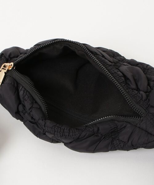 RUBY AND YOU（ルビーアンドユー）の「［select］キルティングボディバッグ（ボディバッグ/ウエストポーチ・レディース・ブラック・FREE）」の5枚目の写真
