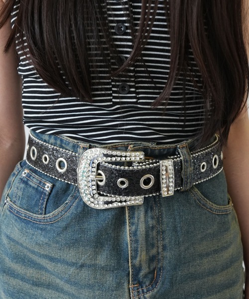 Port(ポート)の「【 antique andico / アンティーク アンディコ 】 ビジュー付き バックル ラメ ベルト_(ベルト・レディース・シルバー/ブラック・FREE)」の19枚目の写真