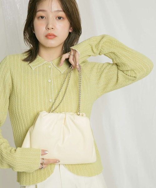 KBF（ケイビーエフ）の「ボールチェーンギャザーBAG（ハンドバッグ・レディース・ブラック/シルバー/イエロー・ONE）」の6枚目の写真