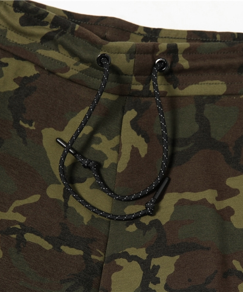 NIKE SPORTSWEAR(ナイキスポーツウェアー)の「NIKE: 『TEC FLEECE』 カモフラージュ パンツ(その他パンツ・メンズ・オリーブ・LARGE/X-LARGE/SMALL/MEDIUM)」の8枚目の写真