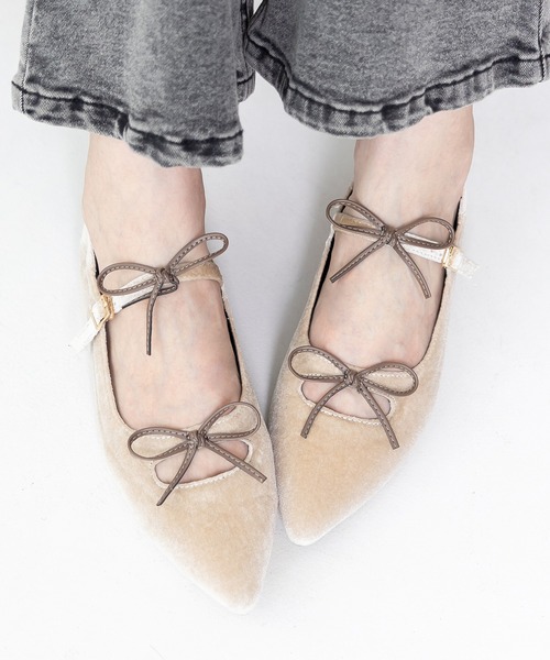 attagirl(アタガール)の「ダブルリボンフラットシューズ(パンプス・レディース・ブラック/アイボリー/シルバー/ベージュ系その他/ブラウン系その他/ブラック系その他/レオパード/ブラック系その他2/ホワイト系その他/ブルー系その他・25.5cm/25.0cm/24.5cm/24.0cm/23.5cm/23.0cm/22.5cm/22.0cm)」の7枚目の写真