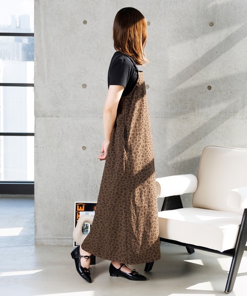 attagirl(アタガール)の「ダブルリボンフラットシューズ(パンプス・レディース・ブラック/アイボリー/シルバー/ベージュ系その他/ブラウン系その他/ブラック系その他/レオパード/ブラック系その他2/ホワイト系その他/ブルー系その他・25.5cm/25.0cm/24.5cm/24.0cm/23.5cm/23.0cm/22.5cm/22.0cm)」の13枚目の写真