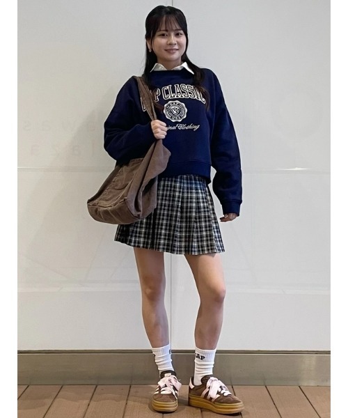 GAP(ギャップ)の「GAPロゴ トートバッグ(トートバッグ・レディース・ベージュ/コーラル/イエロー/ブルー/ブラウン/ワイン/グリーン/ブラック/ピンク/ネイビー・ONE SIZE)」の13枚目の写真