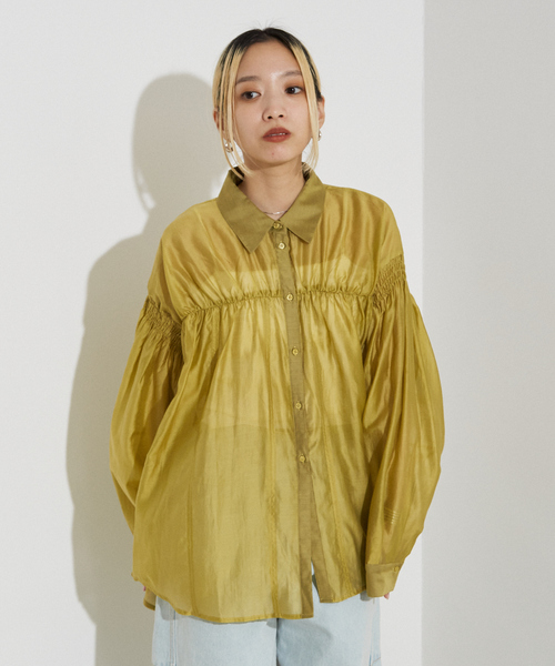 NOMINE（ノミネ）の「シアー シャーリング シャツ（シャツ/ブラウス・レディース・ライム/グリーン/オフホワイト/チャコールグレー・フリー）」の3枚目の写真