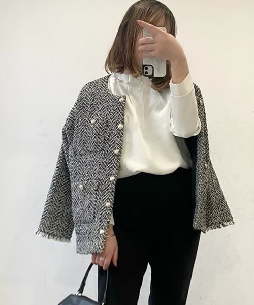 aquagarage（アクアガレージ）の「パールネックブラウス（シャツ/ブラウス・レディース・ブラック/ネイビー/グレイッシュベージュ/ベージュ/ホワイト/ピンク・S/M/L/LL/3L）」の18枚目の写真